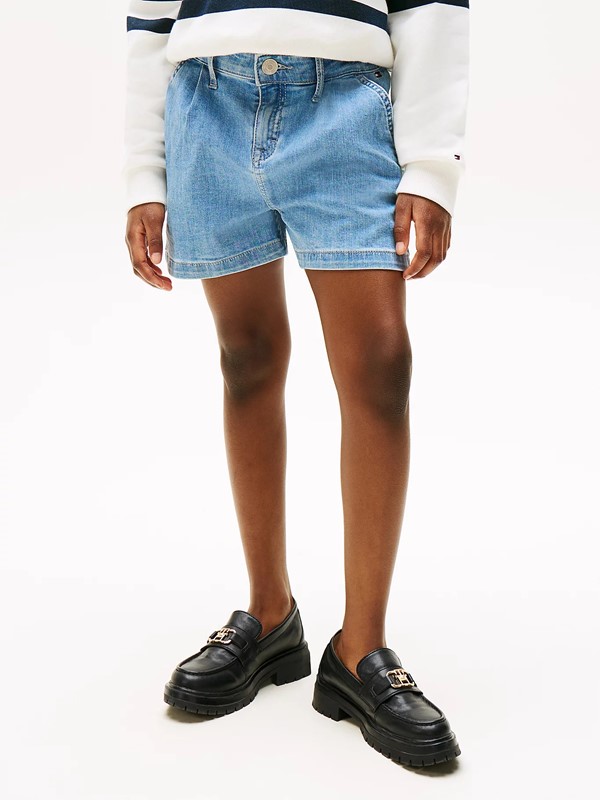Short in denim
