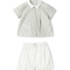 Completo camicia mezza manica a righe e bermuda con pince