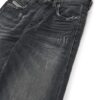 Pantalone denim a zampa