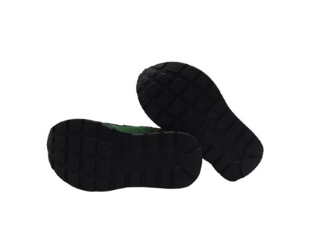 Sneaker bassa in camoscio e tessuto con doppio velcro