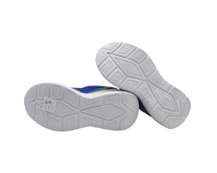 Scarpa ginnica con finti lacci e velcro con led