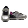 Sneaker bassa in camoscio e glitter con velcro e lacci