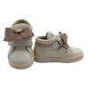 Sneaker primo passo in pelle con doppio velcro e fiocco