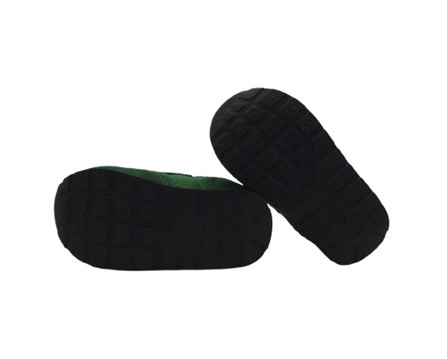 7EA49719813A3B81F69BC1CB6B5C953D_ Sneaker bassa in camoscio e tessuto con doppio velcro