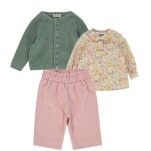 Completo cardigan, camicia fiorata e pantalone in velluto