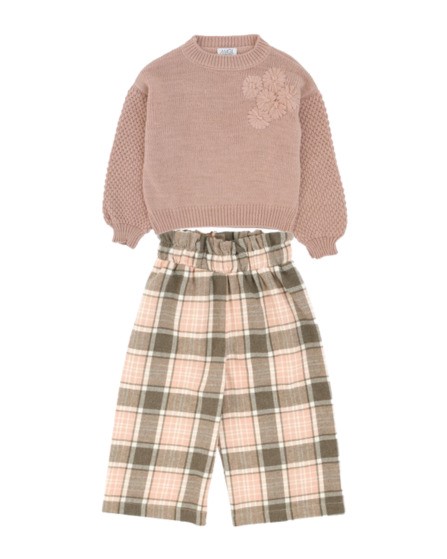 Completo maglione ricamo e pantalone caramella a quadri
