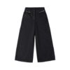 Pantalone denim gamba ampia con catena alle tasche