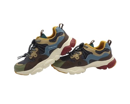 Sneaker in tessuto tecnico ed eco pelle con lacci elastici