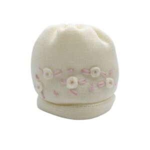 Cappello con roselline ricamate