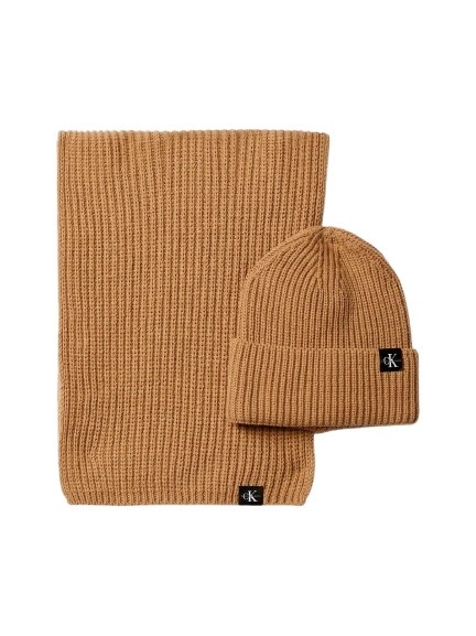 Completo cappello e sciarpa a costine