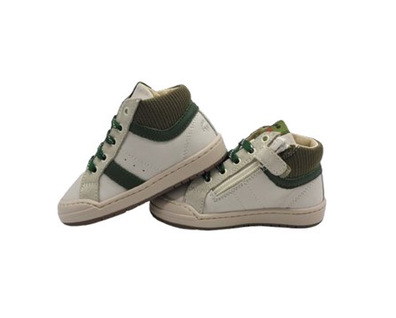 Snekaer in pelle con lacci e zip