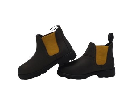 Stivaletto in pelle con elastici laterali