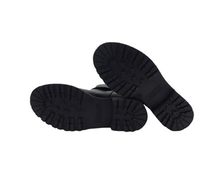 Stivaletto in pelle con fibbia laterale e zip