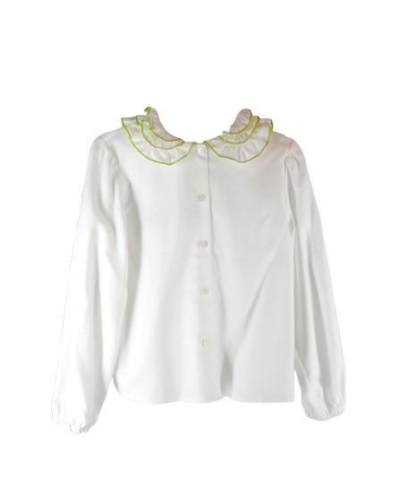 Completo gilet, camicia con rouches al collo e short