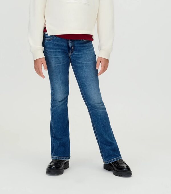 365BC7AF725B45E3E1B82DEA200B3208_ Pantalone in denim svasato