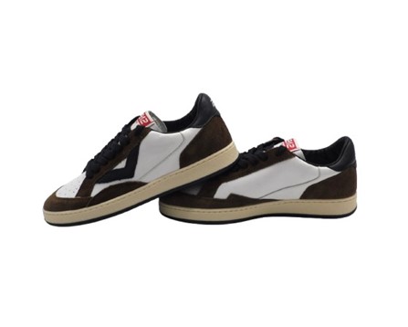 Sneaker in pelle e camoscio  con lacci