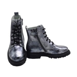 Anfibio in eco pelle laminata con lacci e zip