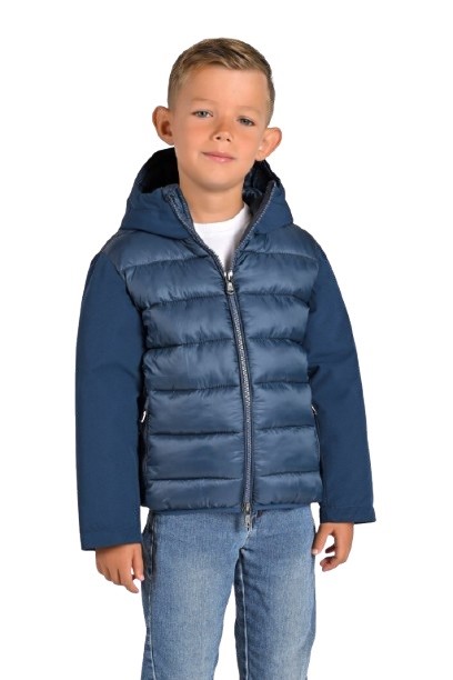 Giubbotto in tessuto tecnico con cappuccio