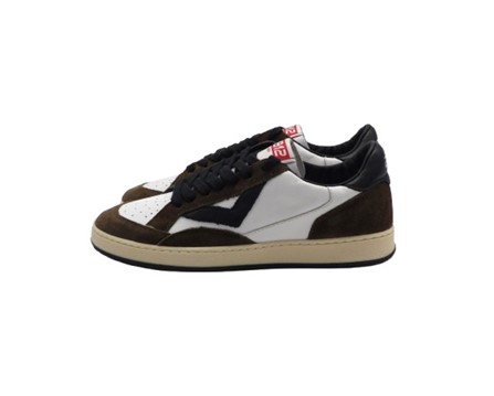 Sneaker in pelle e camoscio  con lacci