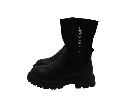 Stivale in eco pelle e gambale elasticizzato con zip