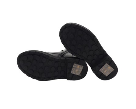 Anfibio in eco pelle con lacci e zip