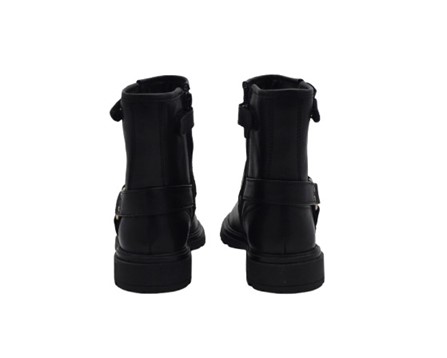 Stivaletto in pelle con anello laterale e zip