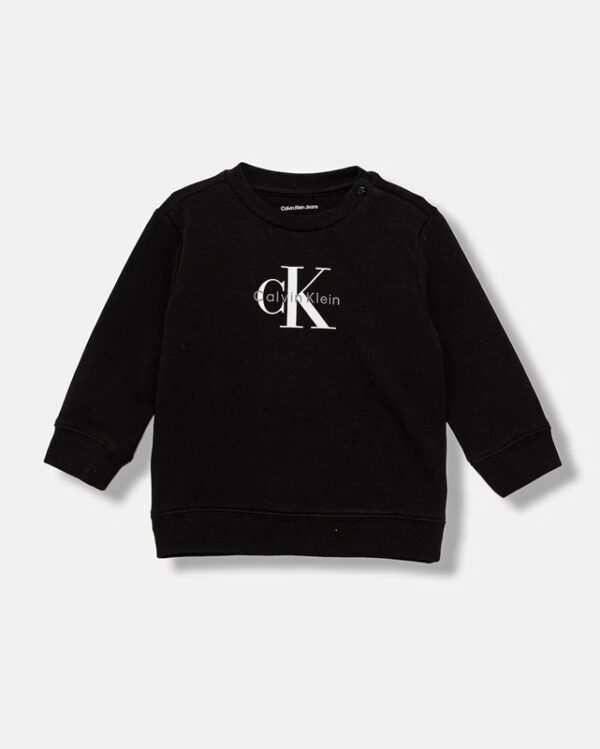 Completo tre pezzi con stampa logo