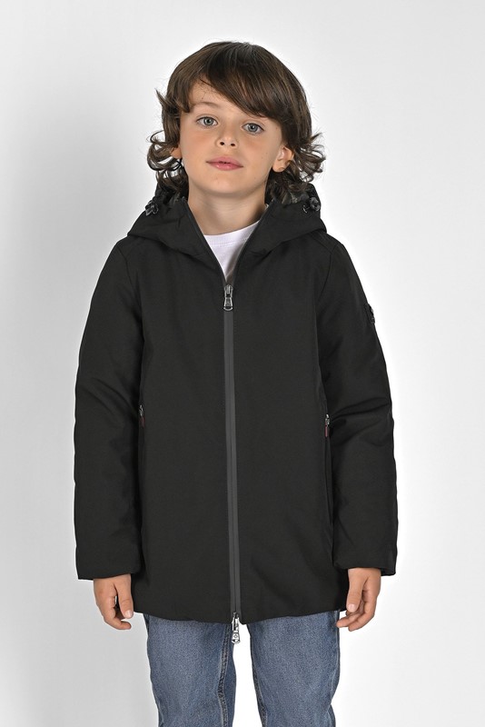 Giubbotto in tessuto tecnico con cappuccio