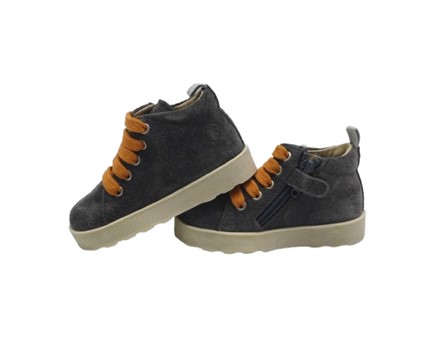 Sneaker primo passo in camoscio con lacci