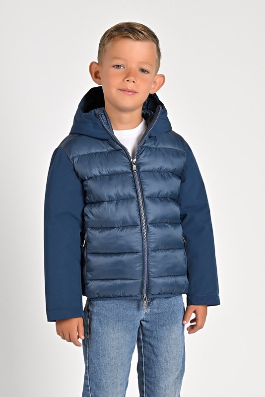 Giubbotto in tessuto tecnico con cappuccio