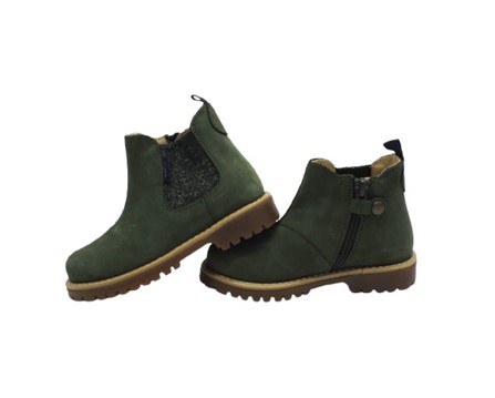 C196A2EF5E86141BB4645E99BDEA9EC6_ Stivaletto in camoscio con elastico laterale e zip