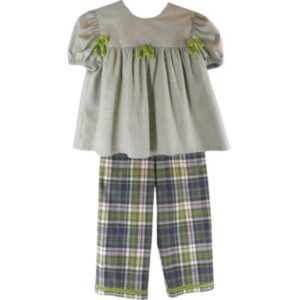 Completo blusa con fiocchetti e pantalone a quadri