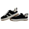 Sneaker in camoscio con lacci e zip