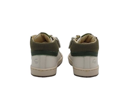 Snekaer in pelle con lacci e zip