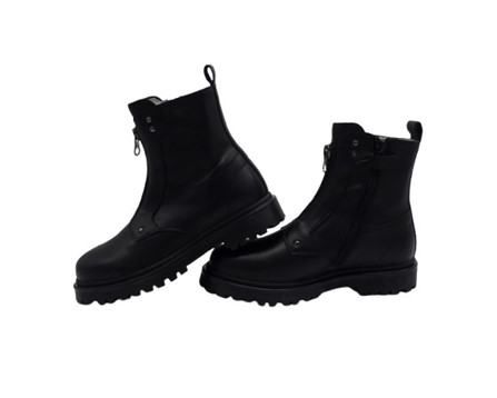 Stivaletto in pelle con zip