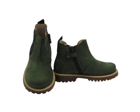 FBB0895B11C3DDAD500FECC64DD3456A_ Stivaletto in camoscio con elastico laterale e zip