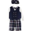 4EC809685C55BA10BADF097290231297_ Completo camicia, gilet con papillon, bermuda e coppola