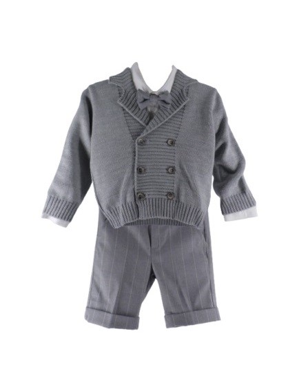 Completo cardigan, camicia con papillon e pantalone