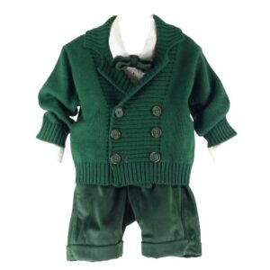 Completo cardigan, camicia con papillon e salopette