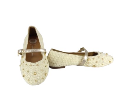 0007E6FB8E4C09DB8EB56EFB95145D17_ Ballerina uncinetto con perline