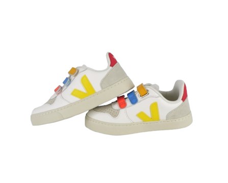 Sneaker in pelle organica con triplo velcro