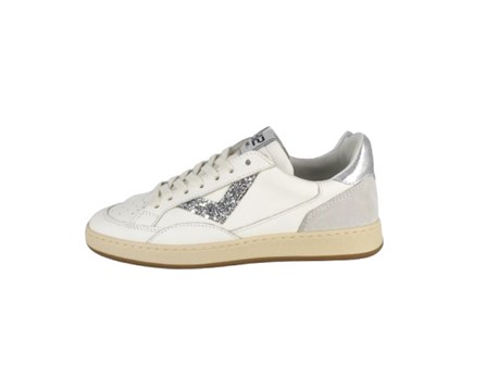 Sneaker in pelle e camoscio con lacci