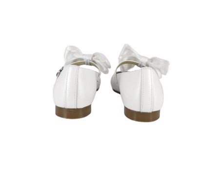 Ballerina in pelle con fiocco in raso