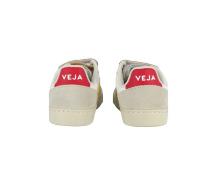 Sneaker in pelle organica con triplo velcro
