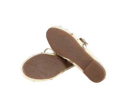 57E5F8A37B85120763770FAF2735B3B4_ Ballerina uncinetto con perline