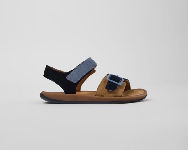 Sandalo in pelle scamosciata con velcro e fibbia