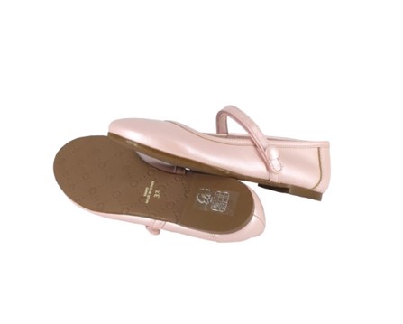 Ballerina in pelle con cinturino