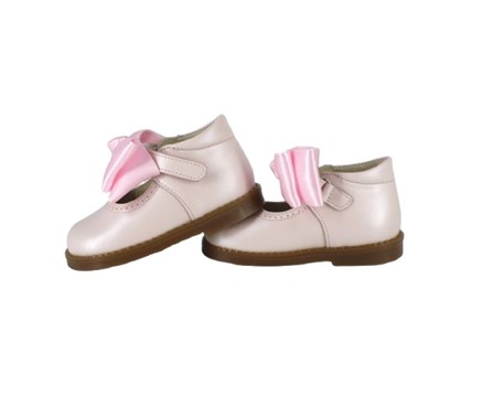 Ballerina in pelle con fiocco in raso