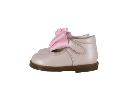 Ballerina in pelle con fiocco in raso