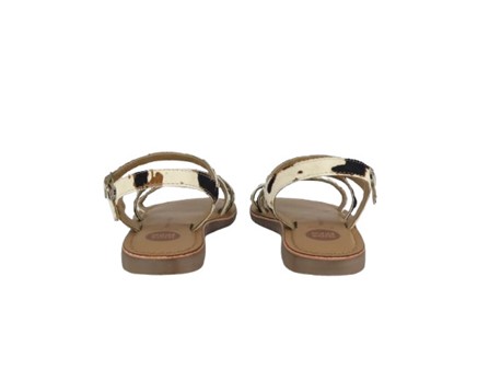 Sandalo in pelle muccata con occhielli e fibbia